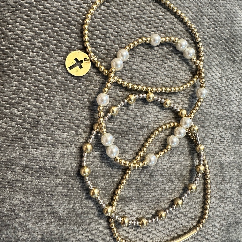 4 Enewton Bracelets Extends